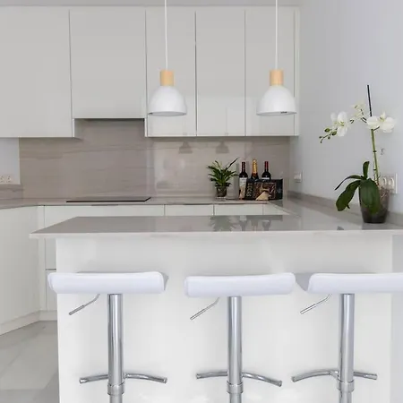 Apartman Polo 5e Jacaranda *