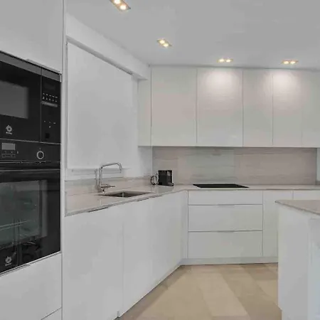 Polo 5e Jacaranda Apartament